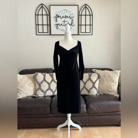 Boden Sweetheart Black Velvet Jersey Midi Dress Size 4P Holiday Classic Boho