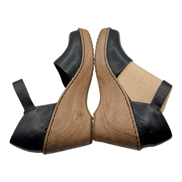BORN Black and Tan Mules with Wedge Heel | US 7
