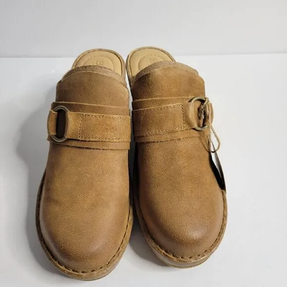 BORN Leather Nola Platform Comfort Clogs Women Size 9