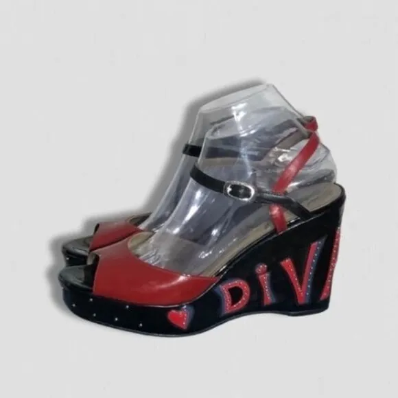 Brighton Fashionista DIVA Platform Shoes Y2K Patent Vegan Leather Black Red 9.5