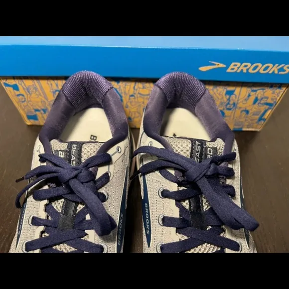Brooks Beast 20 Running Shoes Sneakers Blue/Grey/Peacoat Mens Size 12
