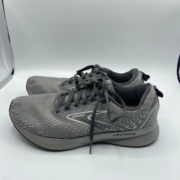 Brooks Gray Athletic Running Shoes with Breathable Mesh