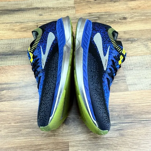 Brooks Men Bedlam Size 8.5 Blue  Running shoes