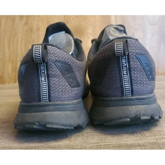 Brooks Revel 4 Running Sneakers Mens Size 10 Gray