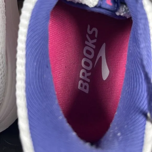 Brooks Revel 5 Running Shoe White Pink Womens Size 9.5 Lace Up Athletic Shoes