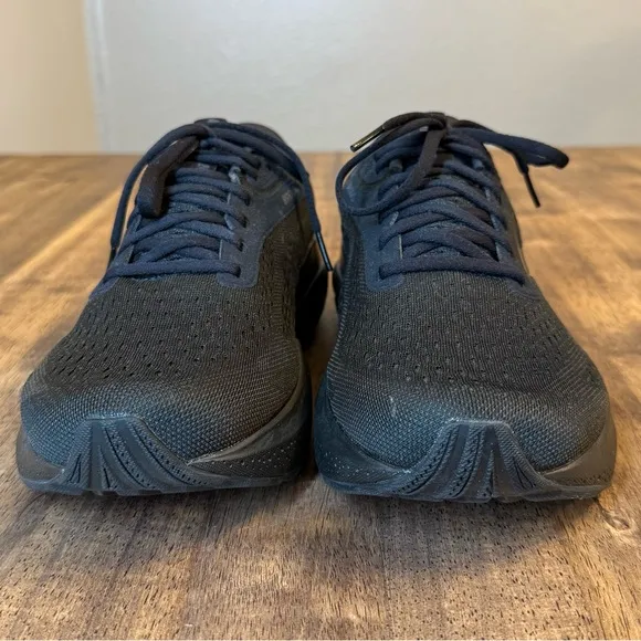 Brooks Women’s Adrenaline GTS 24 Stability Running Walking Shoe Black Size 9 2E
