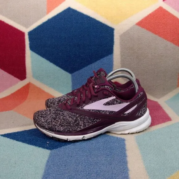Brooks Launch 4 Running Sneakers Purple Pink Athletic Shoes Women's Size 99