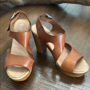 Brown Leather Platform Sandals