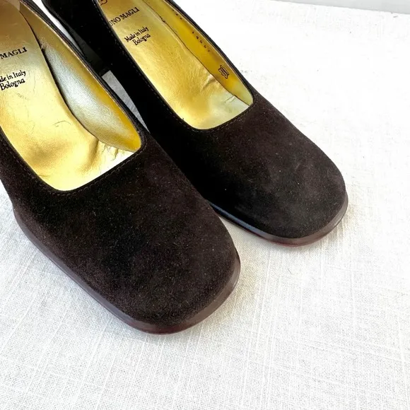 Bruno‎ Magli Vintage Suede Leather Block Heel Pumps Classic Shoes Brown Size 9
