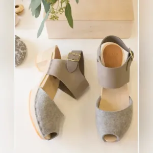 Bryr Women's Gray Clogs Sandals size 36 US 6