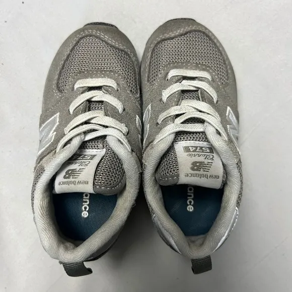 Bundle of 2 New Balance 574 Sneakers Toddler Classic Everyday Shoes Size 6 US