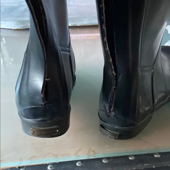 Burberry Black Rain boots  ☔️ / Horseback Boots 39- fits 8- 8.5