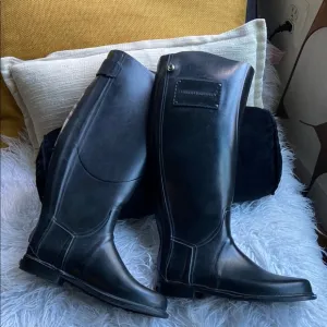 Burberry Black Rain boots  ☔️ / Horseback Boots 39- fits 8- 8.5