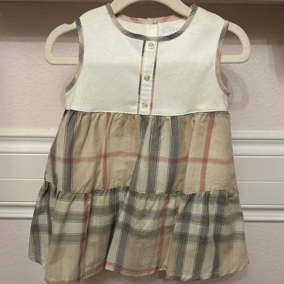 Burberry sleeveless classic plaid dress size 12 months