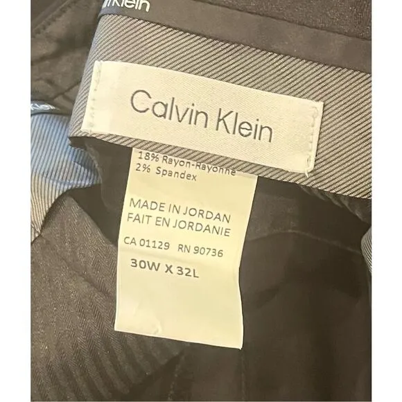Calvin Klein Men's Modern Fit Dress Pant
