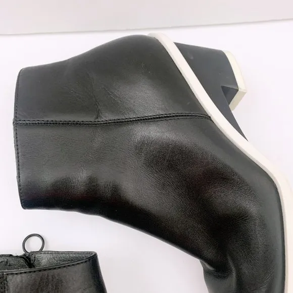 Camper Brooke Monochrome Ankle Boots