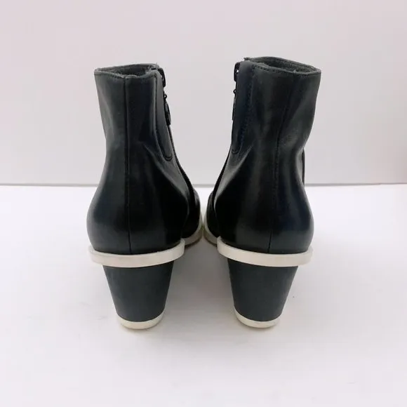 Camper Brooke Monochrome Ankle Boots