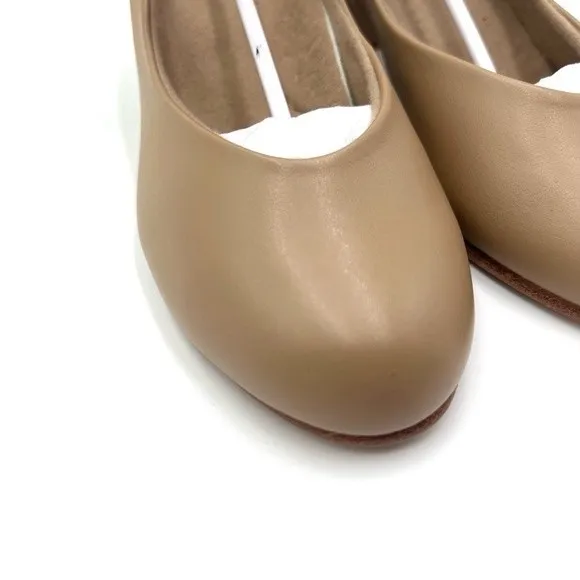 Capezio Big Girl's Jr. Footlight Style # 550 Caramel Character Dance Shoes 4.5