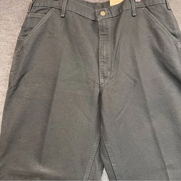 Carhartt Men’s  Utility Work Pant - Loose Fit - Washed Duck Size 38x34