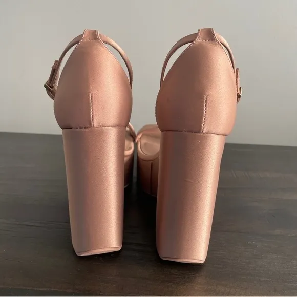 Carvela Nude Beige Sculpt Platform Wedge Satin Sandals Heels Shoes 38.5 NEW
