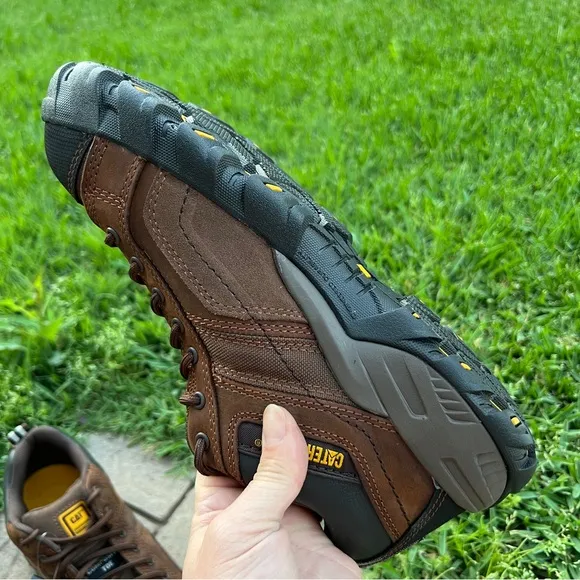Caterpillar Men's Work Shoes 10.5 Argon composite toe