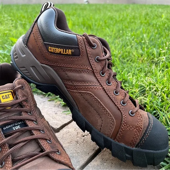 Caterpillar Men's Work Shoes 10.5 Argon composite toe