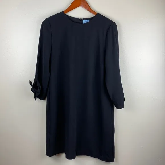 CeCe Woman’s Size 8 Tie Sleeve Shift Dress Black Classic Staple