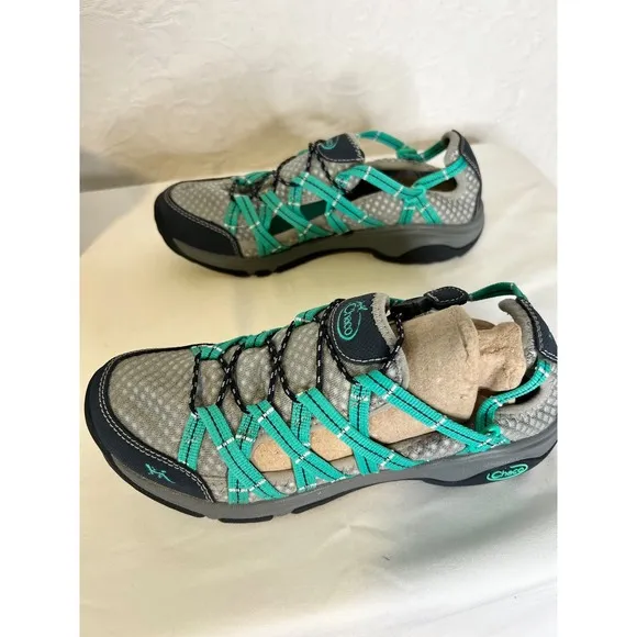 Chaco Sz 6 Women's Water Shoes Athletic Walking Hiking Comfort Lace Up Gray