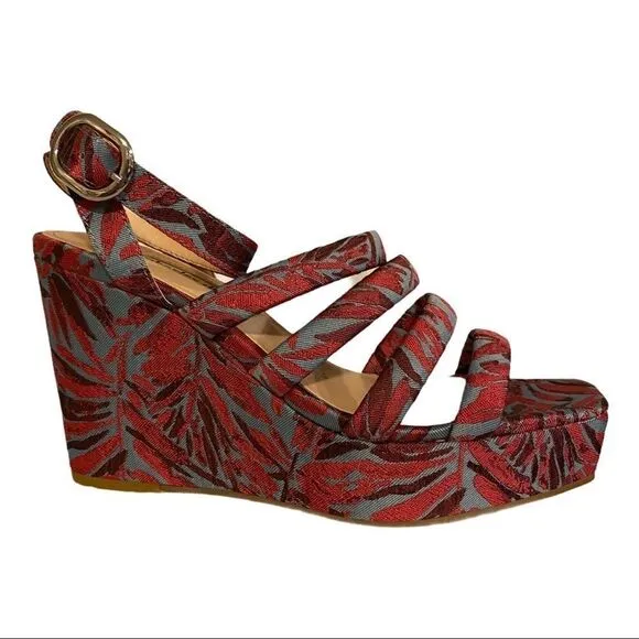 Charles David Judy Platform Wedge Floral Sandals