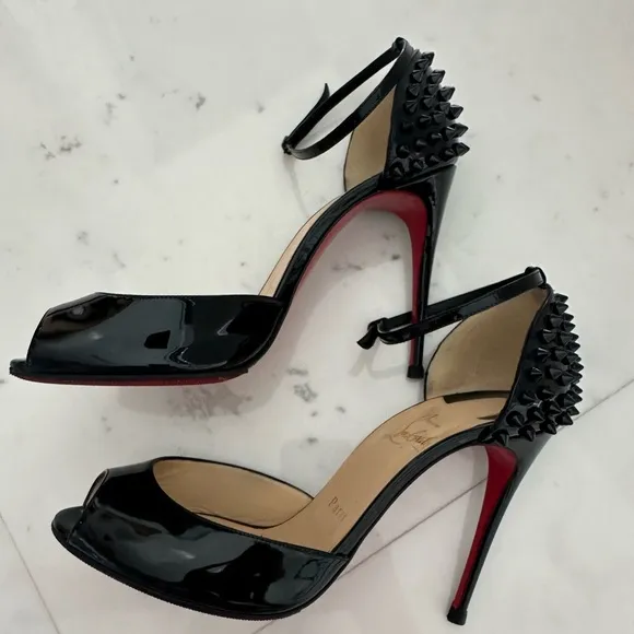 Christian Louboutin black heels EU 38