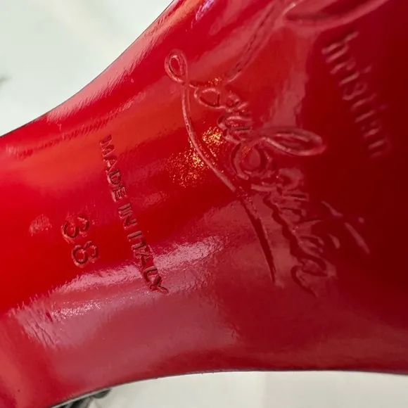 Christian Louboutin black heels EU 38