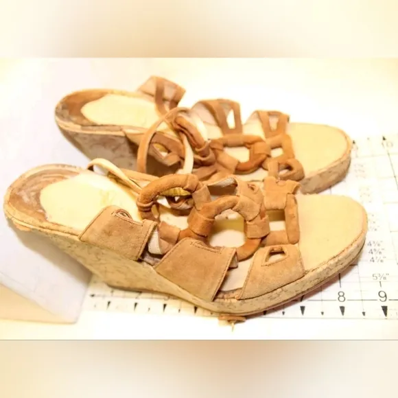 Christian Louboutin Cork Wedge Suede Sandals Womens Size 8 38.5 Italy Made Shoes
