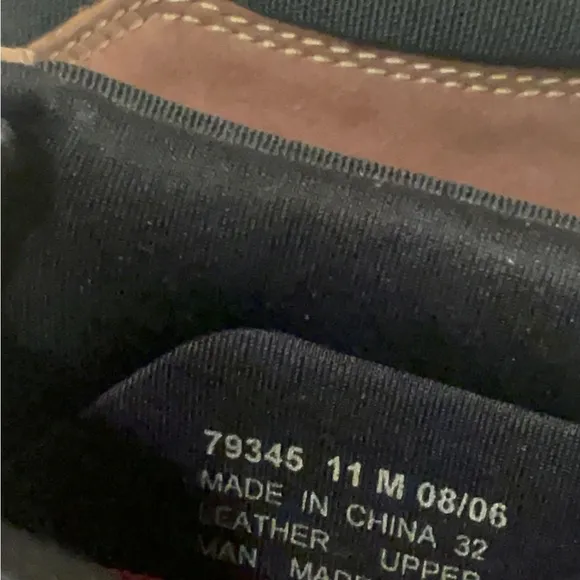 Clark high quality men’s boots. Perfect for icy or snowy conditions &amp; outsiders