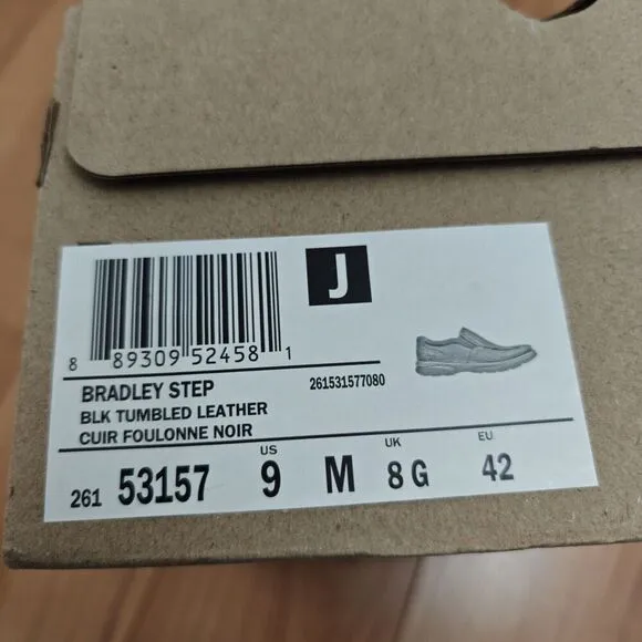 Clarks Bradley Step Men's Slip On Shoes Size 9 Black Tumbled Leather New in Box