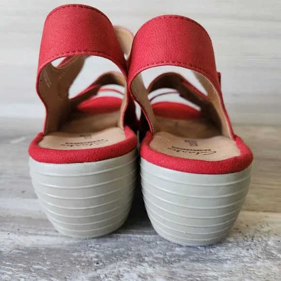 Clarks Collection Reedly Juno Red Sandals Women Size 7.5 Wedge Soft Cushion Shoe