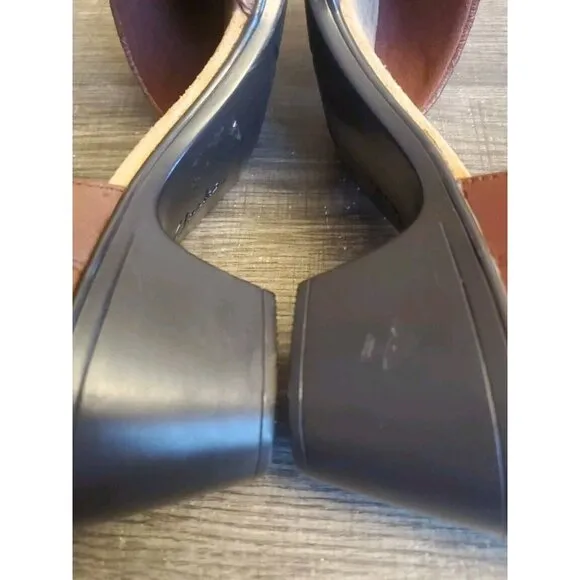 Clarks Emily 2 Ketra Ankle Strap Heels Womens Size 8.5 Wide Brown