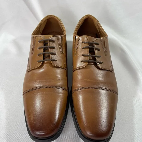 Clarks Men’s Tilden Cap Toe Leather Dress Shoes. Brown. Size 11 WIDE EUC