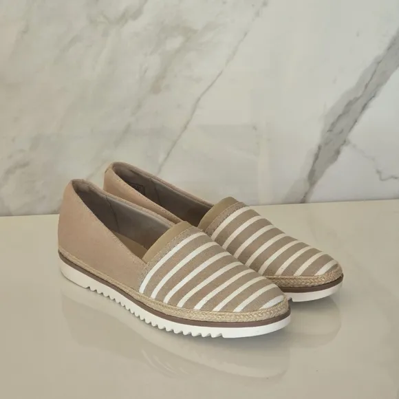 Clark's Serena Paige Striped Tan Slip-On Almond toe Women's Shoes Size 7