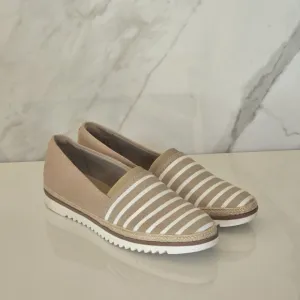 Clark's Serena Paige Striped Tan Slip-On Almond toe Women's Shoes Size 7