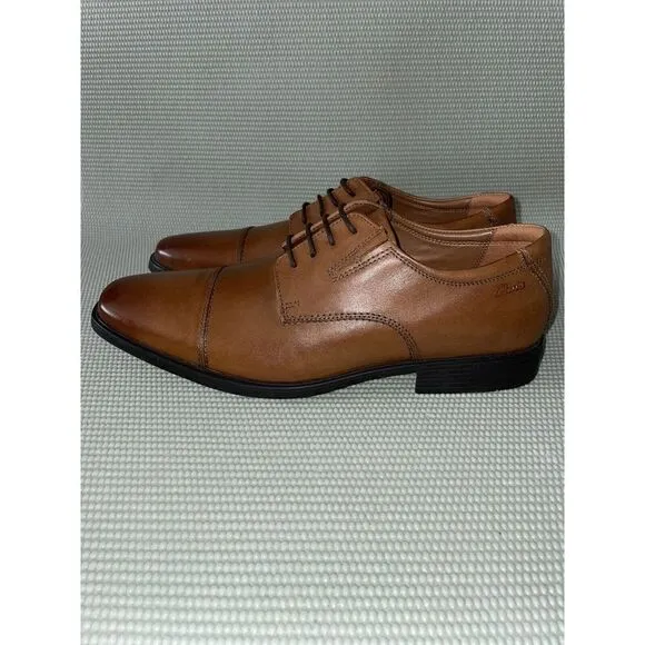 Clarks Tilden Dark Tan Cap Toe Leather Oxford Shoes Men’s Size 11WIDE New No Box