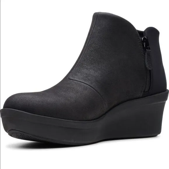 Clarks step rose up lightweight boot size 6