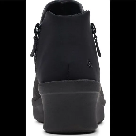 Clarks step rose up lightweight boot size 6