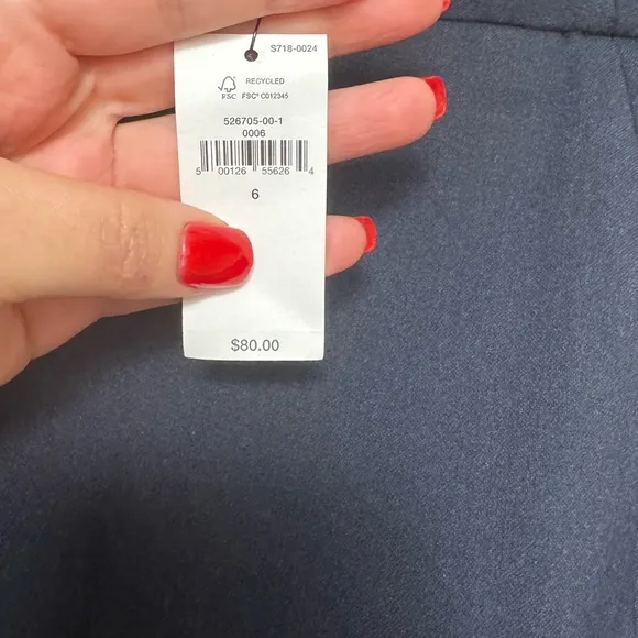 Classic Banana Republic Never Worn Navy Women's Skirt with Slit