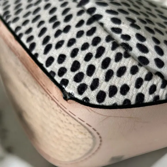 Classic Black and Off White Polka Dot D’orsay Women's Heel Pointy Pumps sz 8.5