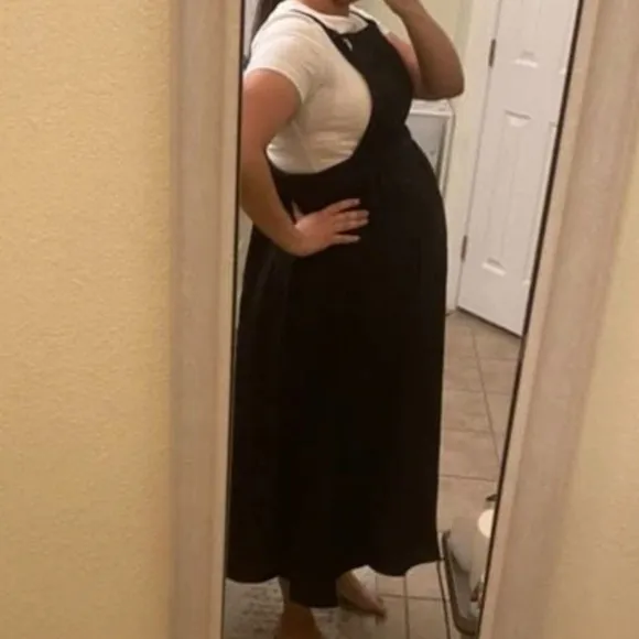 Classic Black Tie Strap Midi Dress