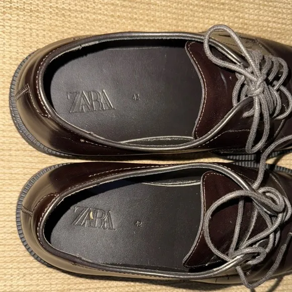 Classic Brown Men's Dress Shoes