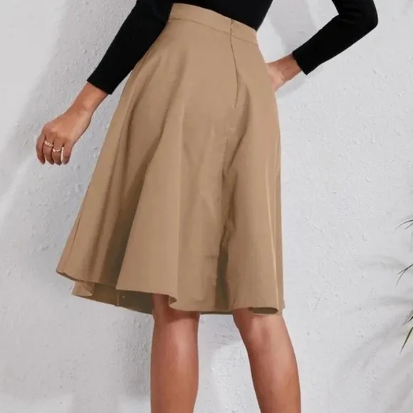 Classic Dark Green Button Detail Pocket Midi Skirt