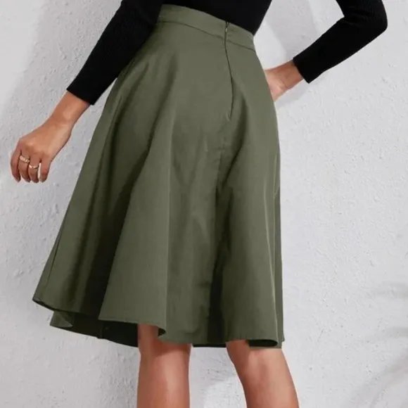 Classic Dark Green Button Detail Pocket Midi Skirt