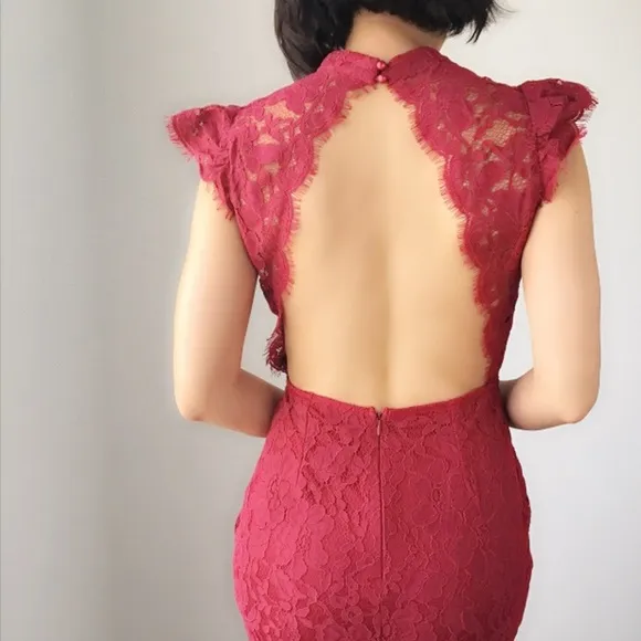 CLASSIC FULLY LACE OPEN BACK LONG DRESS