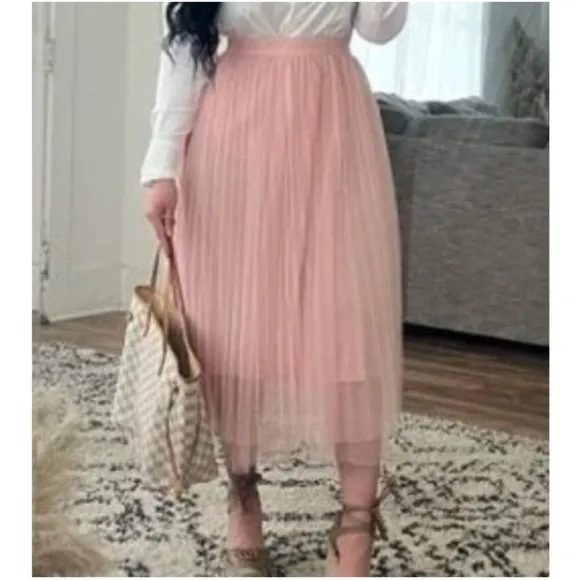 Classic High Waisted Pleated Party Maxi Skirt